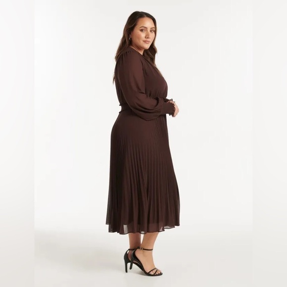 Ever New Women’s Leighton Curve Pleated Midi Dress Size  16 Chocolate Brown NWT - Picture 12 of 13
